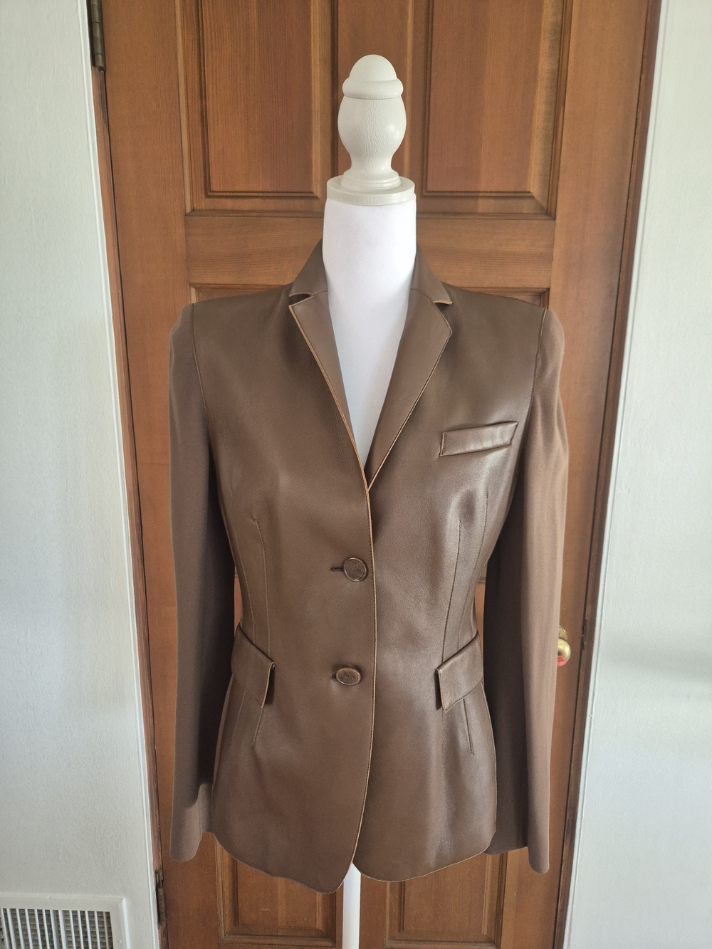 Akris Punto Brown Leather Blazer Jacket